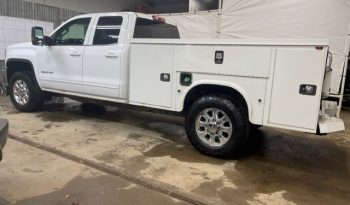 2015 GMC 3500 SLE with Service Box